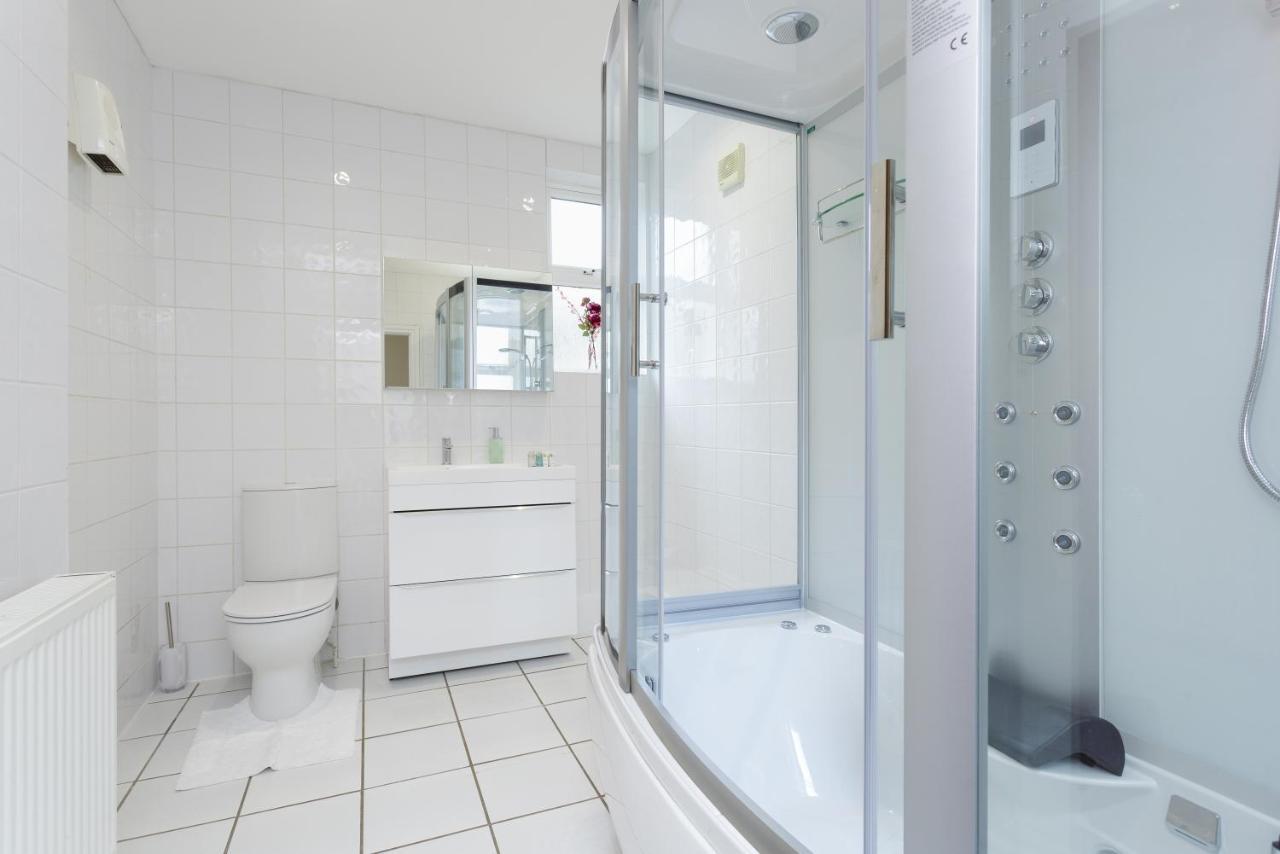 Luxury Granada Apartments - 1 & 2 Bed Flats W Free Parking Perfect For Contractors, Students Near The Beach Portsmouth Cameră foto