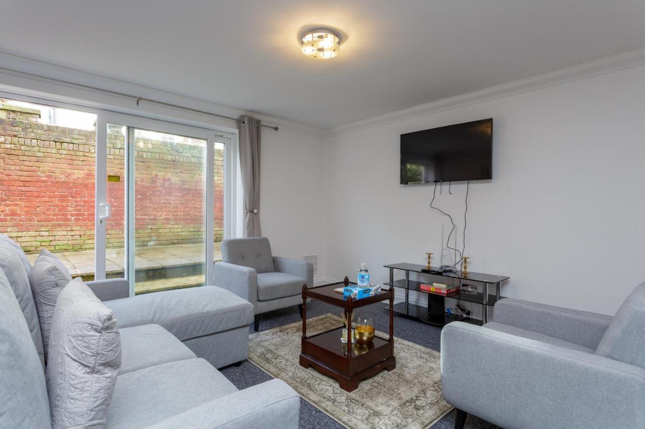 Luxury Granada Apartments - 1 & 2 Bed Flats W Free Parking Perfect For Contractors, Students Near The Beach Portsmouth Cameră foto